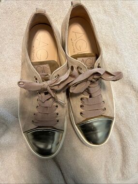 AGL Women's MollieCap Toe Suede Sneakers